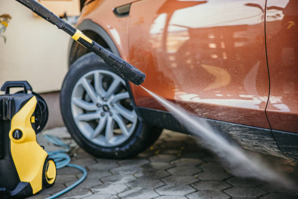 Best Concrete Pressure Washing  in Bellville, TX