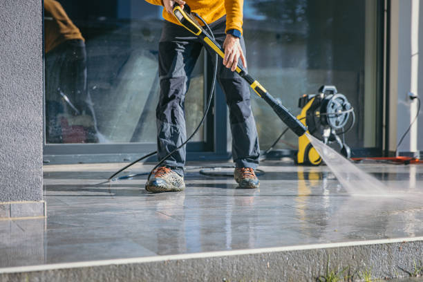 Why Choose Our Certified Pressure Washing Experts for Your Project Needs in Bellville, TX?